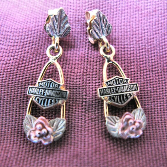 GOLD HARLEY EARRINGS, 2 PAIR  BLACK HILLS GOLD  STAMPER EARRINGS, STURGIS - Picture 2 of 9